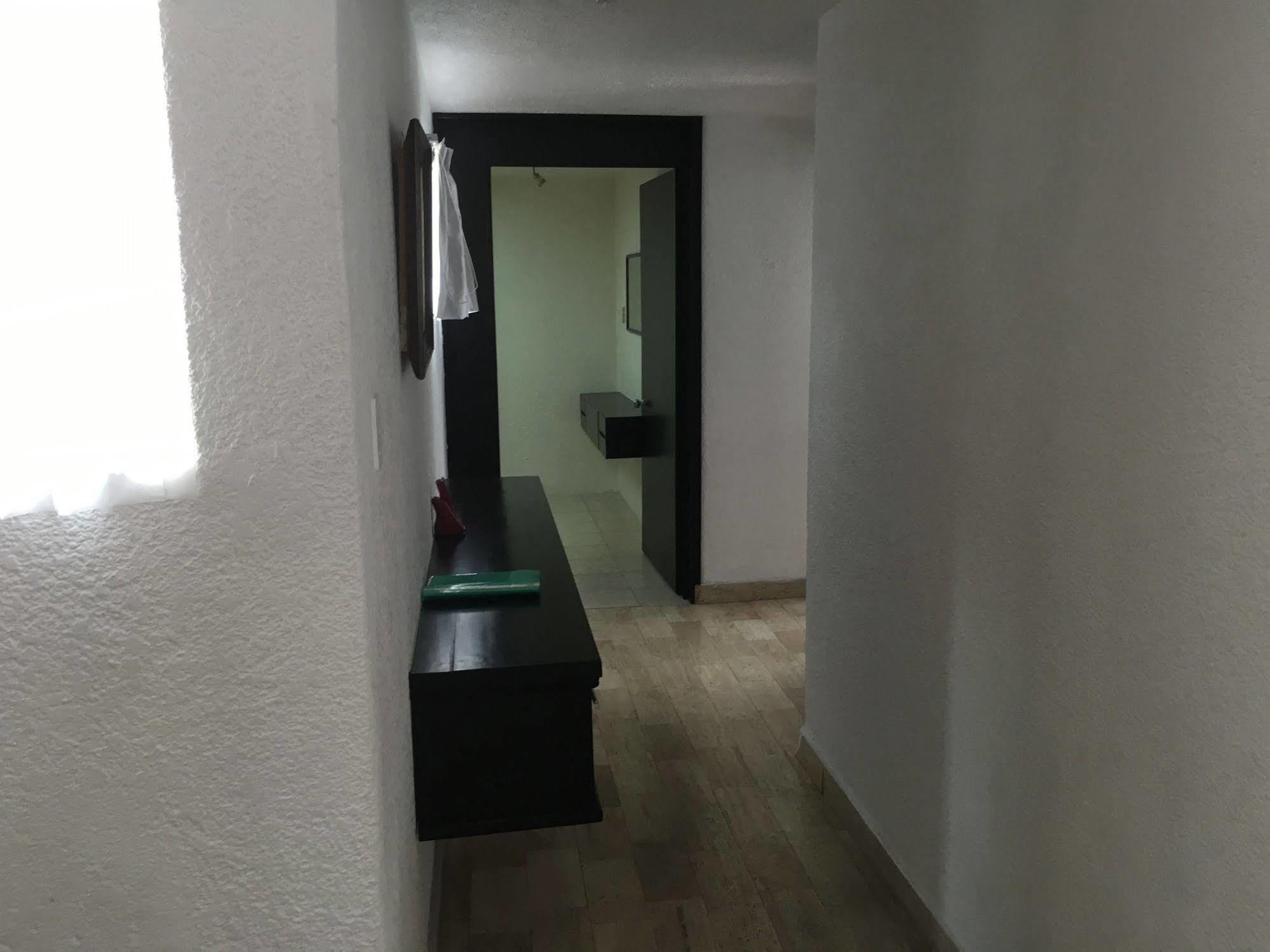 Grupo Kings Suites - Alcazar De Toledo, 184 3* Cidade do México
